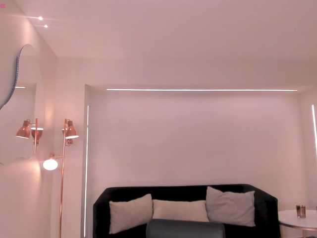 le modèle AmaraDivine est en webcam porno dans un show sur le site bongacams, il possède les tags suivants: Latino/Hispanic,Brunette,Shaved