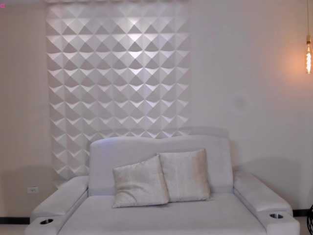 AmaraDivine live cam on BongaCams