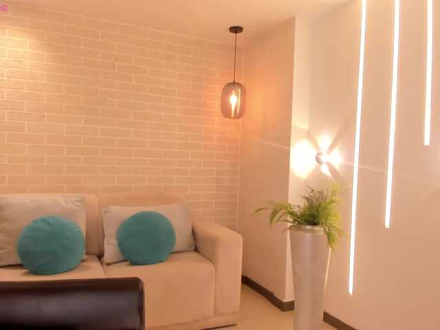 AmaraDivine live cam on BongaCams