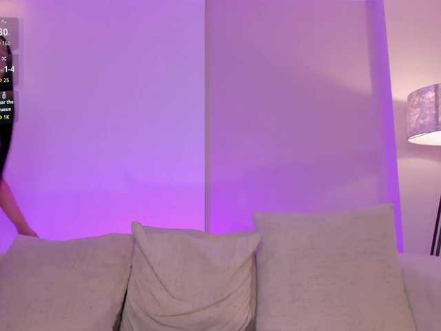 AmaraDivine live webcam show