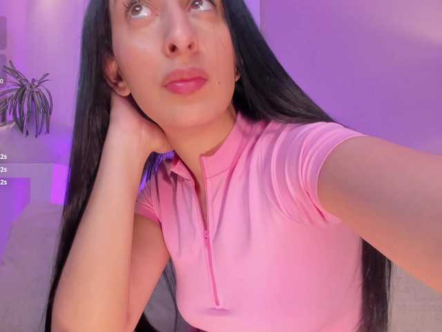 AmaraDivine live webcam show