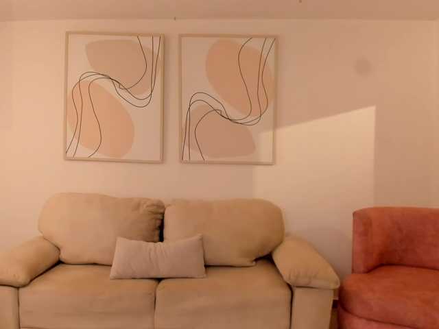 AmaraDivine live webcam show