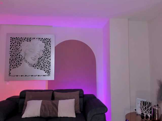 AmaraDivine live cam on BongaCams