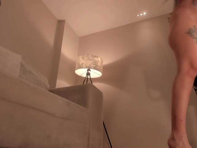 AmaraDivine live cam on BongaCams