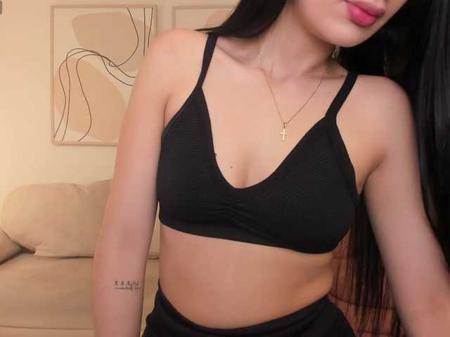 AmaraDivine live cam on BongaCams