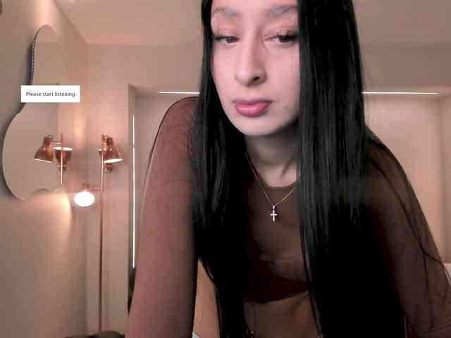 AmaraDivine webcam