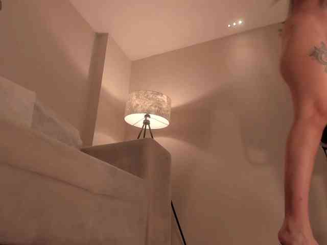 AmaraDivine webcam
