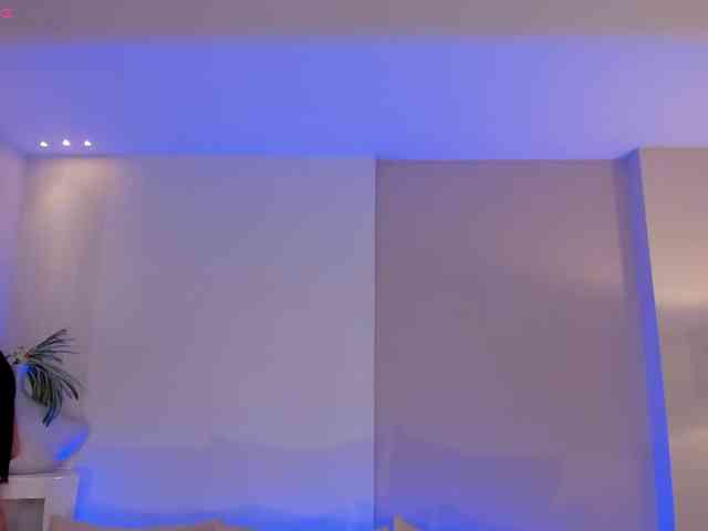 AmaraDivine webcam