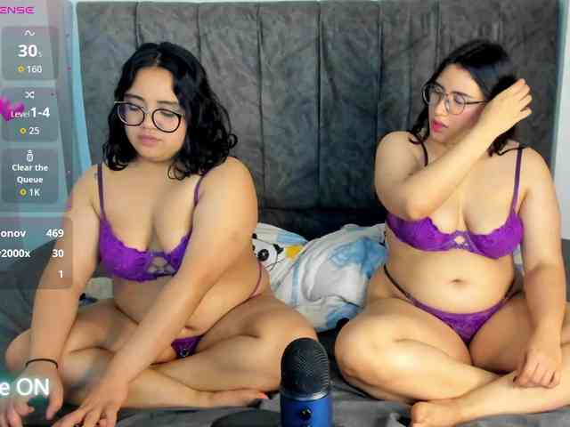 maddie-and-chelsea webcam