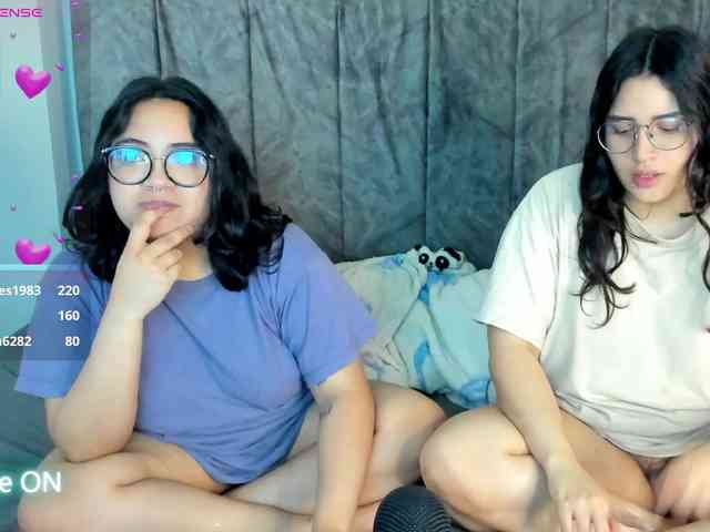 maddie-and-chelsea webcam