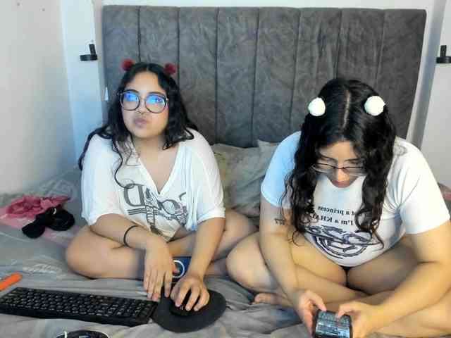 maddie-and-chelsea