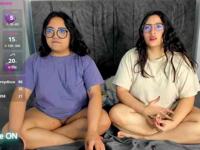 maddie-and-chelsea webcam