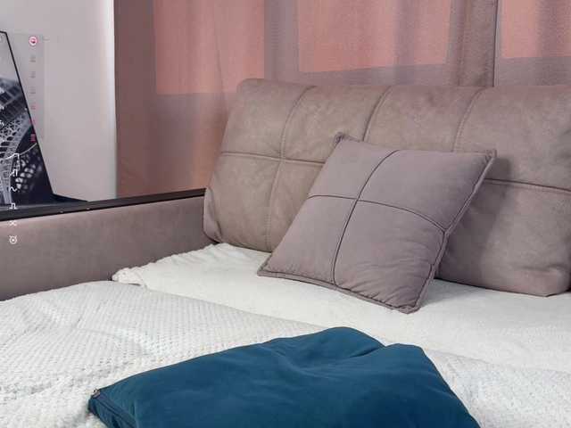 CozyCare live cam on BongaCams