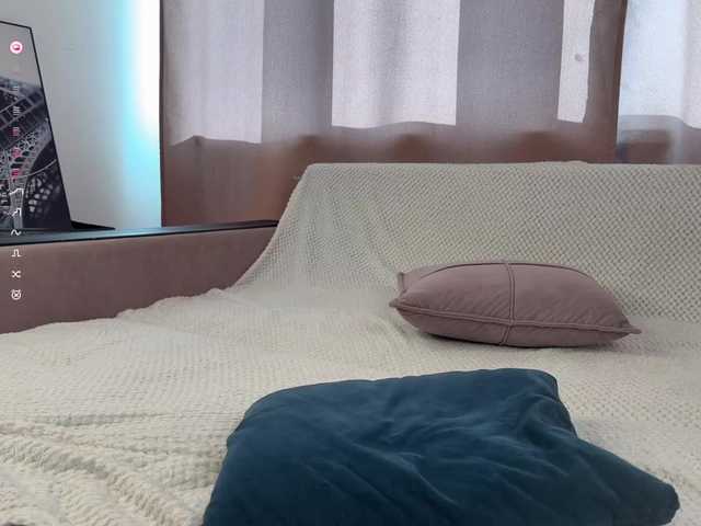 CozyCare live cam on BongaCams