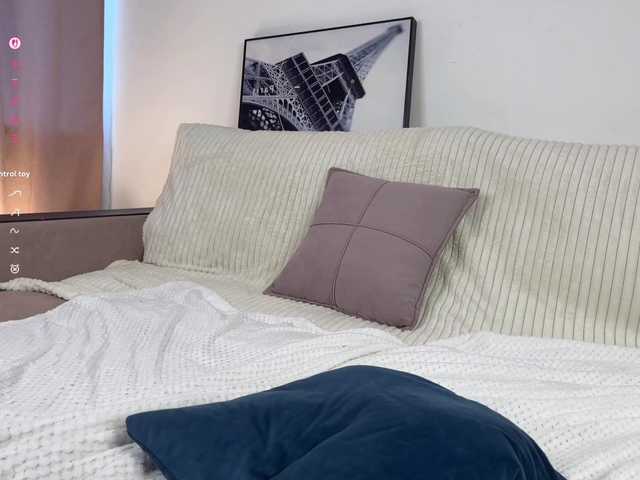 CozyCare live cam on BongaCams