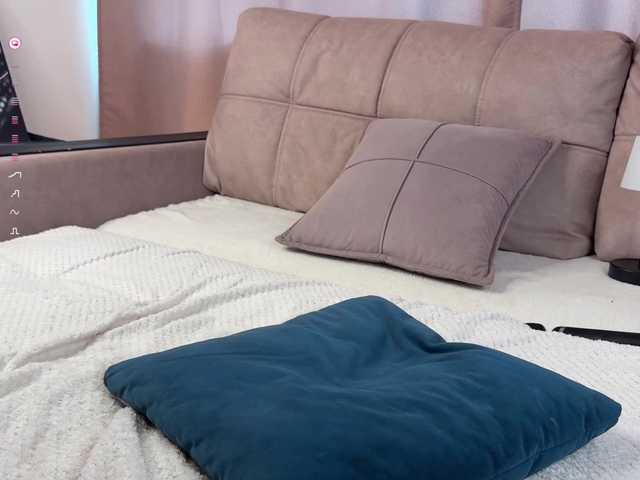 CozyCare live cam on BongaCams