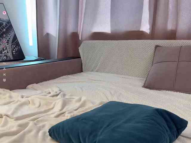 CozyCare Sex Cam Show