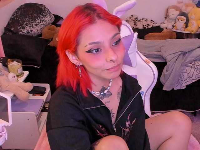 sickoday live cam on BongaCams