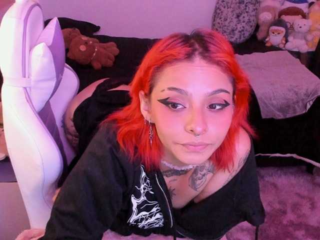 sickoday live cam on BongaCams