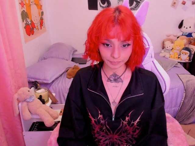sickoday live cam on BongaCams