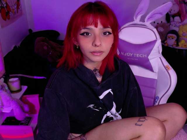 sickoday live cam on BongaCams