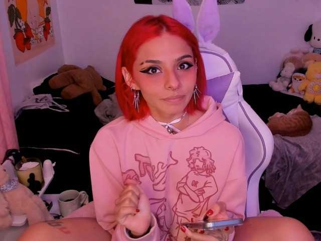 sickoday live cam on BongaCams