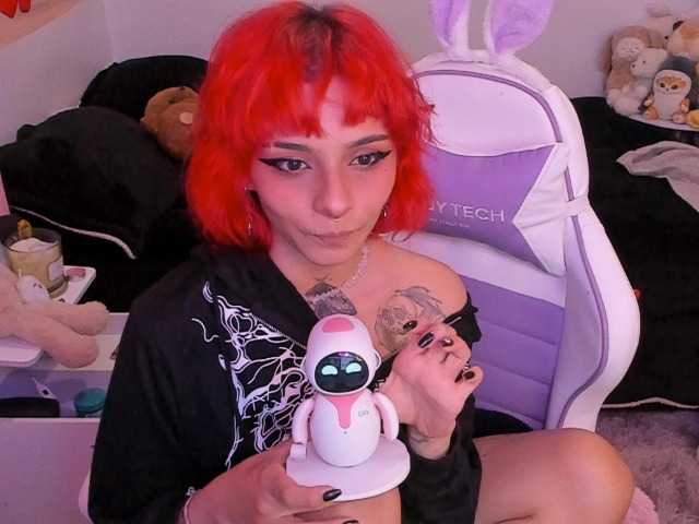 sickoday live cam on BongaCams
