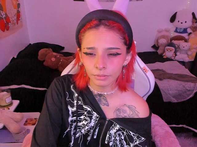 sickoday live cam on BongaCams