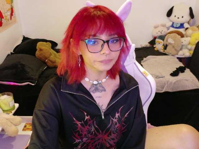 sickoday live cam on BongaCams
