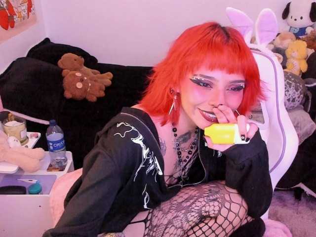 sickoday live webcam show