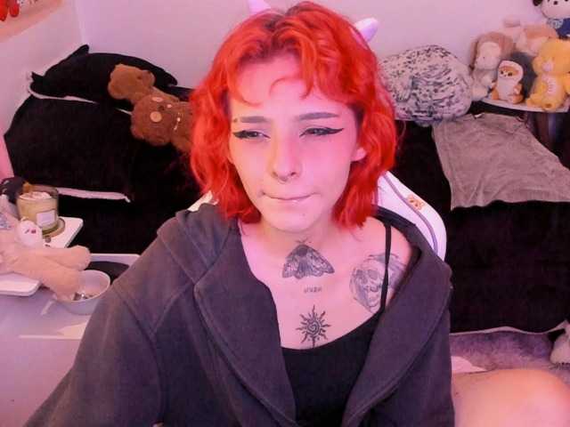 sickoday live cam on BongaCams