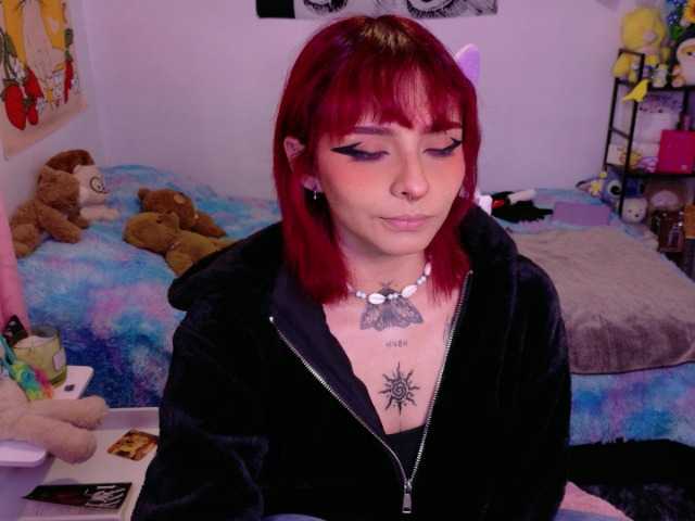 sickoday, en directo ahora en BongaCams