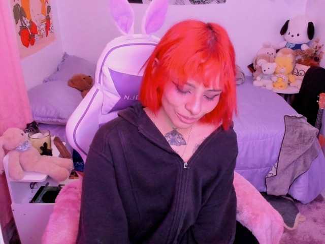 sickoday live cam on BongaCams
