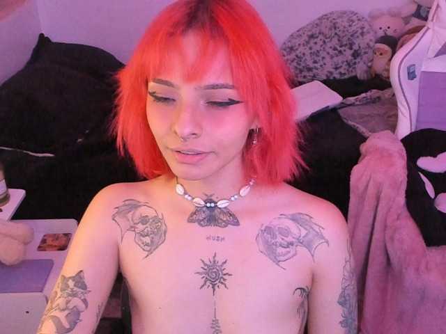 sickoday live cam on BongaCams