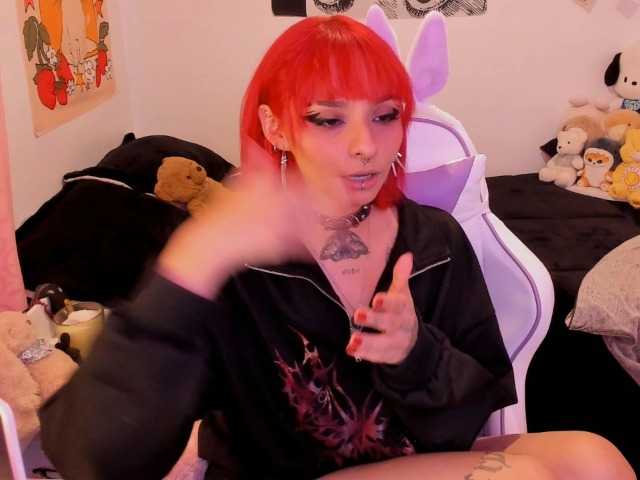 sickoday live cam on BongaCams