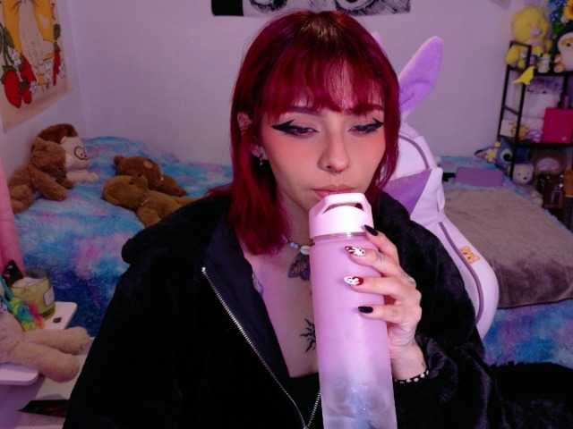 sickoday, en directo ahora en BongaCams
