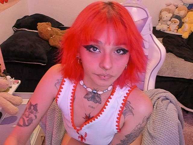 sickoday live cam on BongaCams