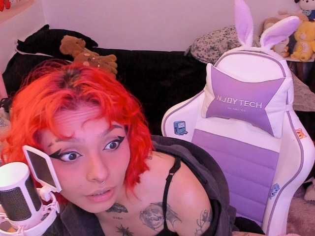 sickoday live cam on BongaCams