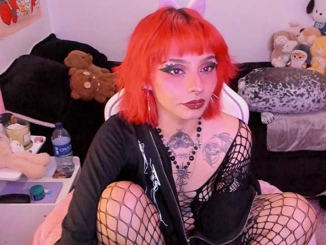 sickoday live cam on BongaCams