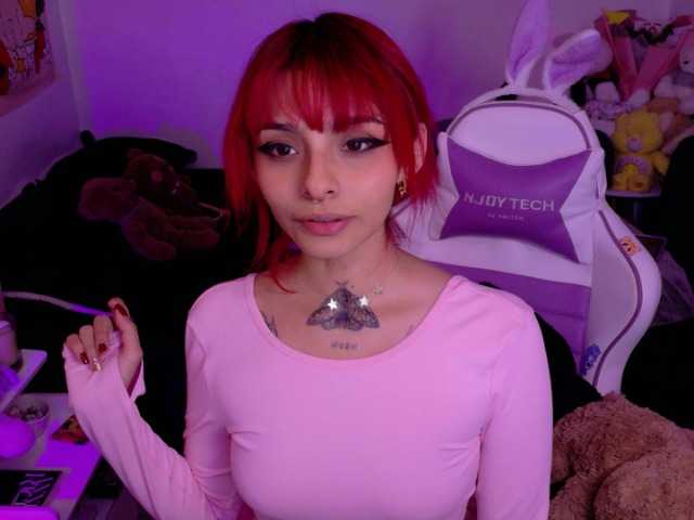 sickoday live cam on BongaCams
