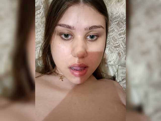 Sladkie25 live cam and statistics on UnifiedCams