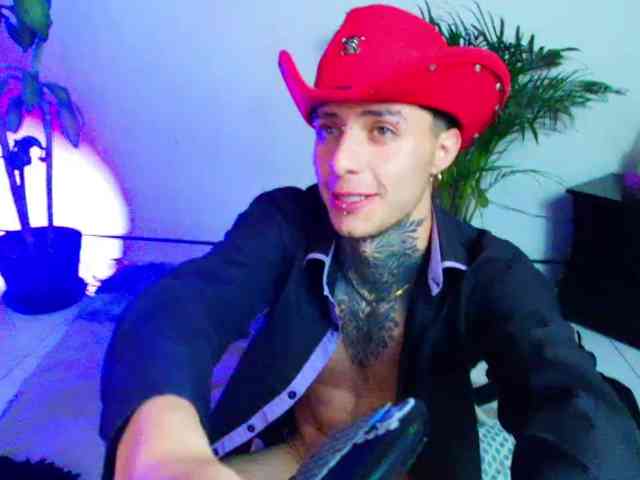 saturno777