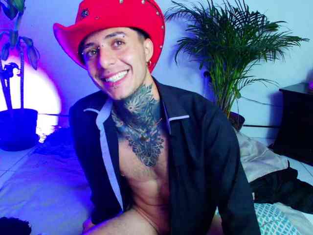 saturno777