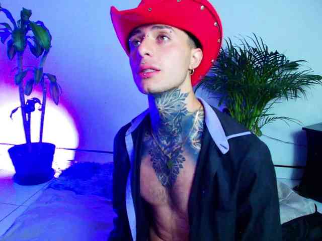 saturno777