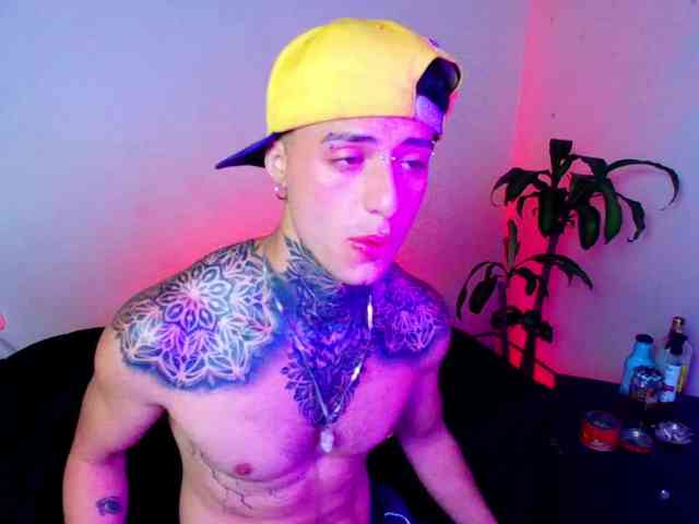saturno777 Sex Cam Show