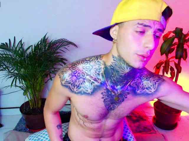 saturno777