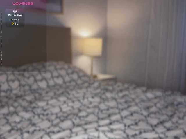 SilkAndSin live cam