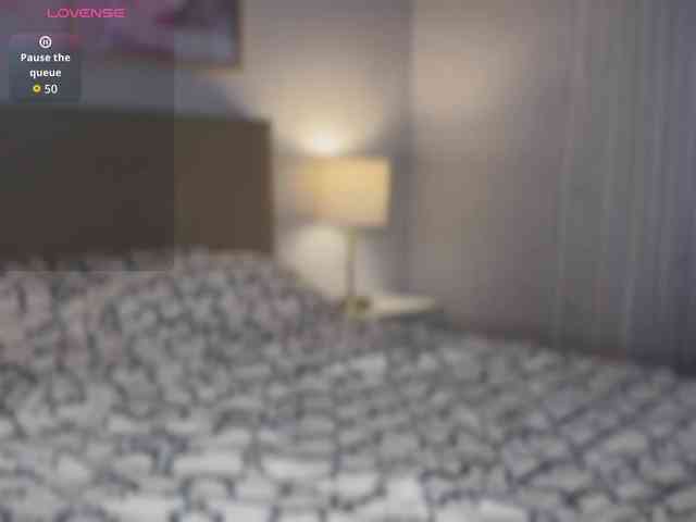 SilkAndSin webcam