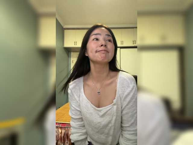 Mengya666 live cam on BongaCams