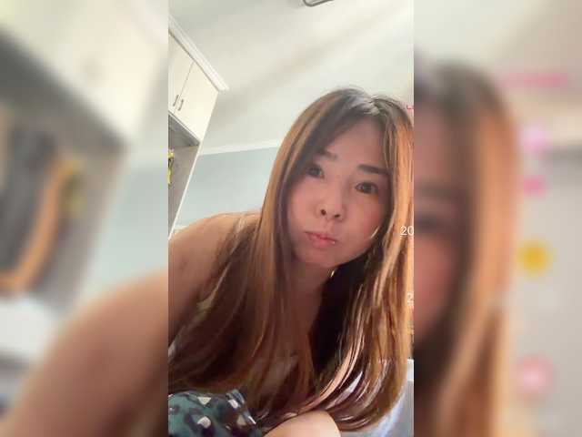 Mengya666 live cam on BongaCams